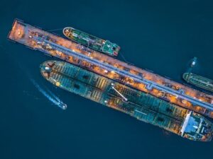 ناوگان نفتی ایران تحریم‌ها را خنثی می‌کند