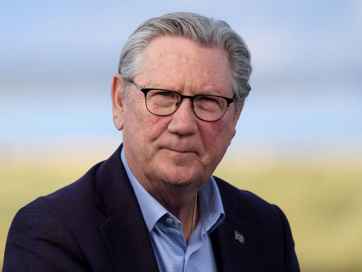 فدرال رزرو عقب نشست